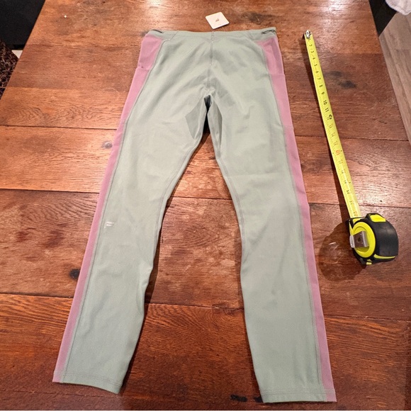 Fabletics Bungee Olive and Mauve Leggings XL NWT - Picture 10 of 11